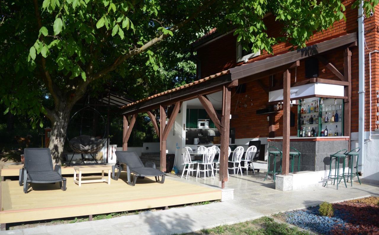 Villa Dijana - Pool, Spa, Outdoor Kitchen Belgrade Exterior photo
